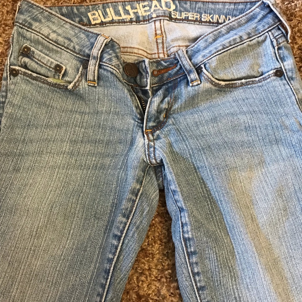 Jeans - Picture 2 of 3